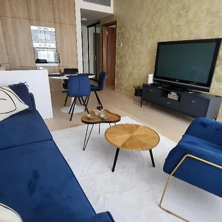 Blue Elegance Sky Park With Parking Διαμέρισμα