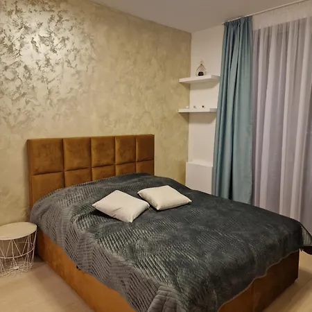 Blue Elegance Sky Park With Parking ブラチスラヴァ